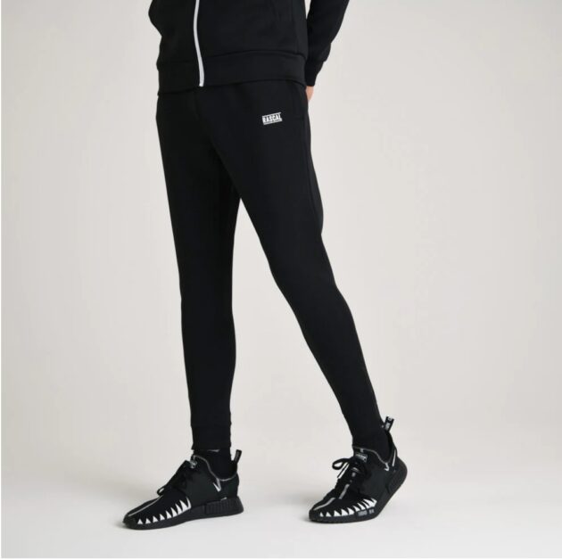 Embracing Comfort and Style The Essential Tracksuit
